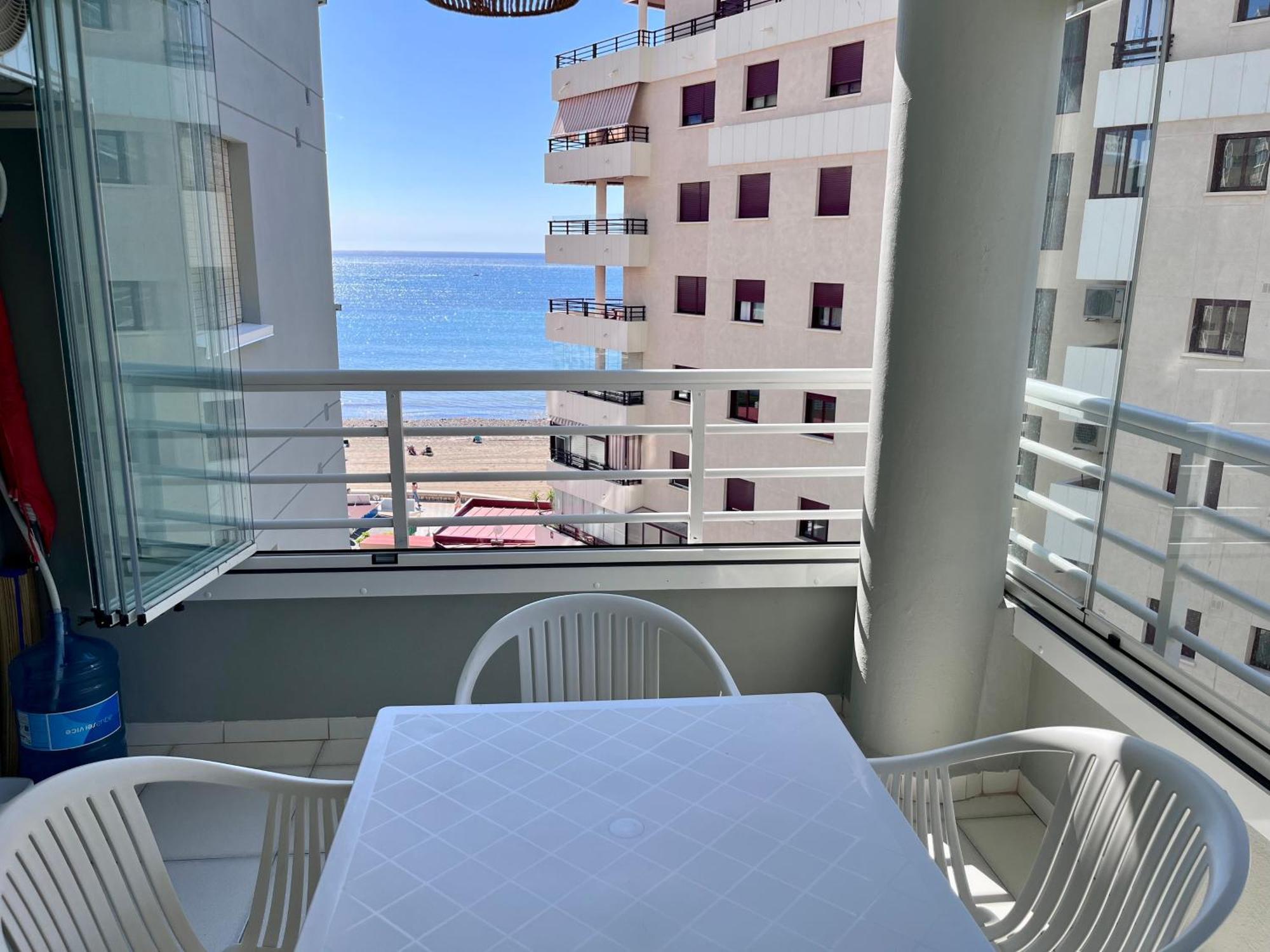 Modern Apartment On The Beach With Pool Calpe Esterno foto