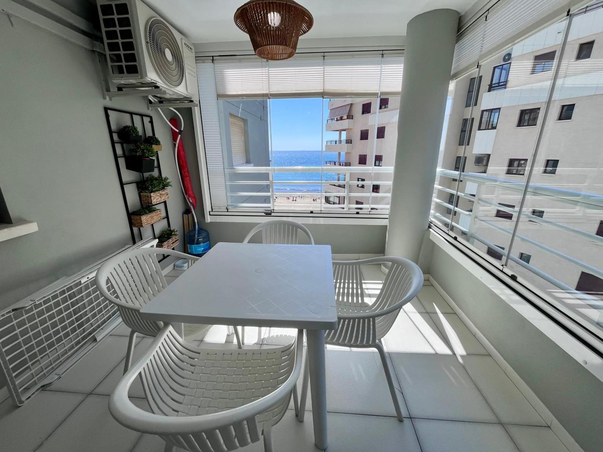 Modern Apartment On The Beach With Pool Calpe Esterno foto